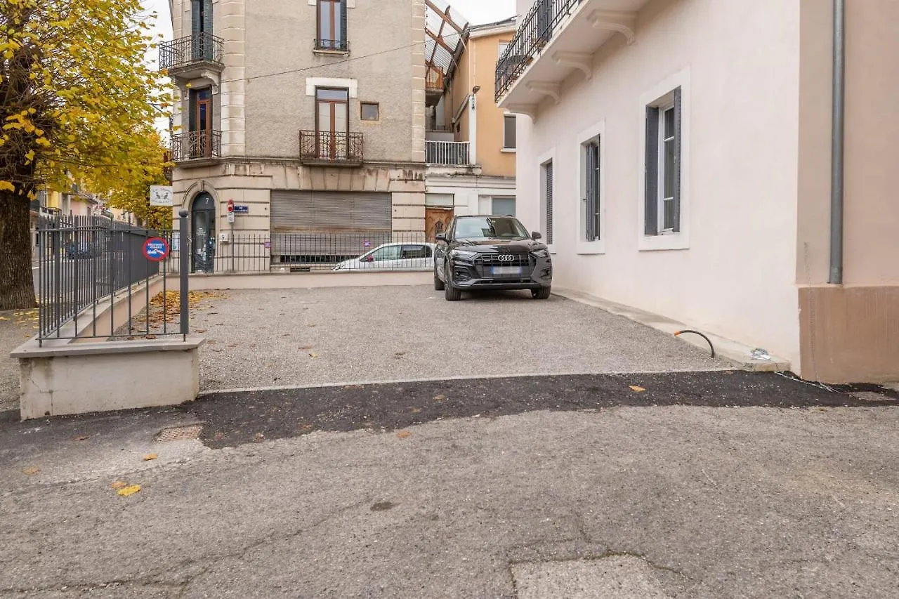 Kemp Villa Rops Private Apartment Classified 4 Stars Aix-les-Bains France